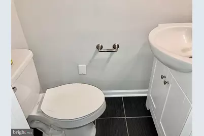 2647 S 12th Street, Philadelphia, PA 19148 - Photo 16