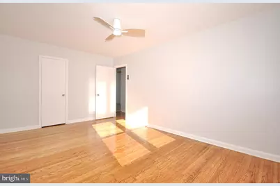 8037 Pine Road #2ND FLOOR, Philadelphia, PA 19111 - Photo 4