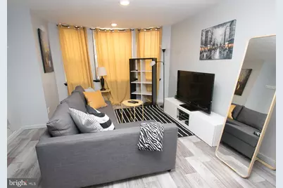 2135 Walnut Street #304, Philadelphia, PA 19103 - Photo 1