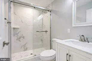 1937 N Leithgow St, Philadelphia, PA 19122 - Photo 20