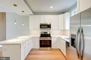 1937 N Leithgow St, Philadelphia, PA 19122 - Photo 16