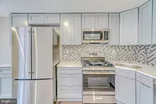 7322 Drexel Rd, Philadelphia, PA 19151 - Photo 6