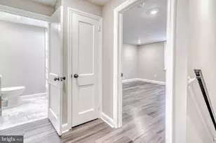 7322 Drexel Rd, Philadelphia, PA 19151 - Photo 16