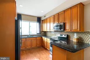 1112 S Alder St, Philadelphia, PA 19147 - Photo 12