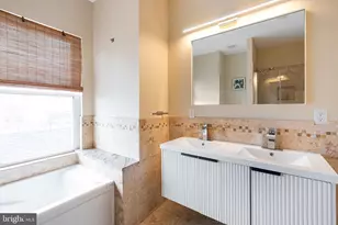 1112 S Alder St, Philadelphia, PA 19147 - Photo 22