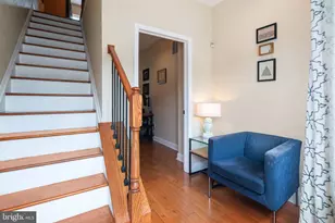 1112 S Alder St, Philadelphia, PA 19147 - Photo 2