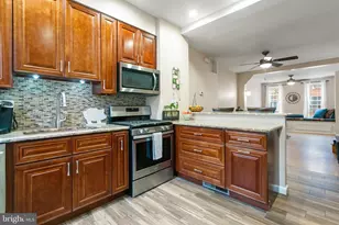 2651 Edgemont St, Philadelphia, PA 19125 - Photo 12