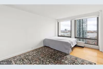 210 Locust Street #15AW, Philadelphia, PA 19106 - Photo 16