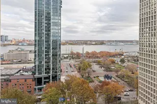 210 Locust St, Philadelphia, PA 19106 - Photo 20