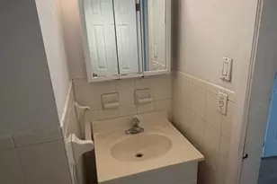 1016 E Moyamensing Ave, Philadelphia, PA 19147 - Photo 30