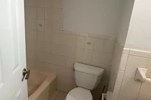 1016 E Moyamensing Ave, Philadelphia, PA 19147 - Photo 32