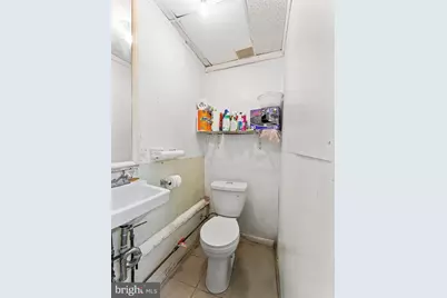 1542 W Diamond Street, Philadelphia, PA 19121 - Photo 12