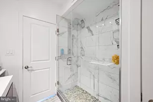 1827 Hoffman St, Philadelphia, PA 19145 - Photo 20