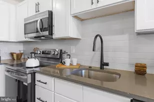 7037 Ridge Ave, Philadelphia, PA 19128 - Photo 6