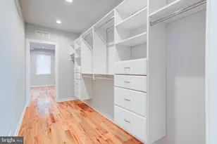 2530 Manton St, Philadelphia, PA 19146 - Photo 32