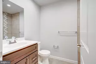 2530 Manton St, Philadelphia, PA 19146 - Photo 16