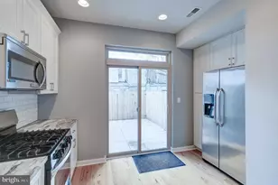 2530 Manton St, Philadelphia, PA 19146 - Photo 12