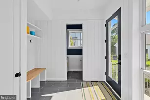 14 Pelham Rd, Philadelphia, PA 19119 - Photo 18