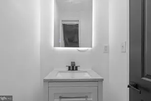 3342 N Palethorp St, Philadelphia, PA 19140 - Photo 8