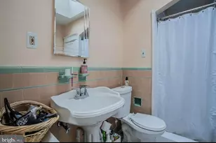 3227 Unruh Ave, Philadelphia, PA 19149 - Photo 4