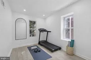 2321 Mountain St, Philadelphia, PA 19145 - Photo 20