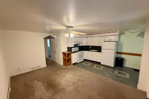 2009 Rosalie St, Philadelphia, PA 19135 - Photo 4