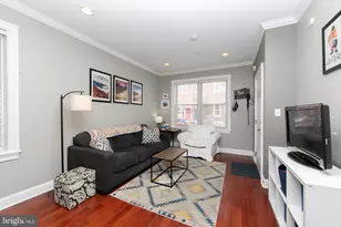 1926 Poplar St, Philadelphia, PA 19130 - Photo 10