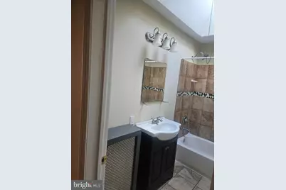 6405 Dicks Avenue, Philadelphia, PA 19142 - Photo 22