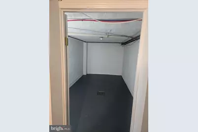 6405 Dicks Avenue, Philadelphia, PA 19142 - Photo 26