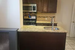 6405 Dicks Ave, Philadelphia, PA 19142 - Photo 12