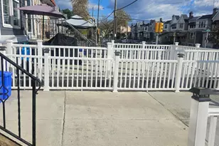 6405 Dicks Ave, Philadelphia, PA 19142 - Photo 4