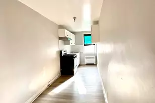 1526 Devereaux Ave, Philadelphia, PA 19149 - Photo 8