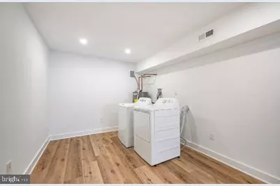 1323 S 22nd Street, Philadelphia, PA 19146 - Photo 18