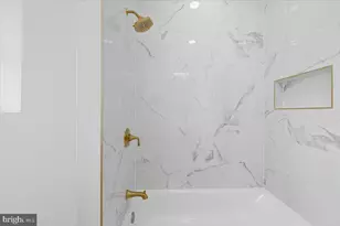 1021 S 60th St, Philadelphia, PA 19143 - Photo 30