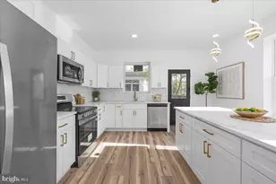 1021 S 60th St, Philadelphia, PA 19143 - Photo 14