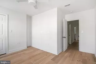 1336 N Hollywood St, Philadelphia, PA 19121 - Photo 16