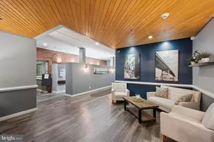 301 Race St, Philadelphia, PA 19106 - Photo 16