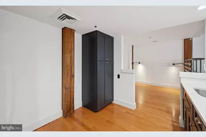 301 Race Street #308, Philadelphia, PA 19106 - Photo 6