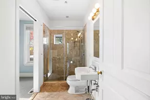 846 N Lecount St, Philadelphia, PA 19130 - Photo 22