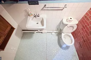 228 W Ontario St, Philadelphia, PA 19140 - Photo 18