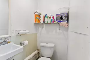 1542 W Diamond St, Philadelphia, PA 19121 - Photo 12