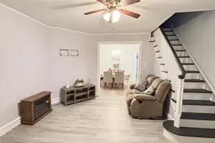 137 W Spencer Ave, Philadelphia, PA 19120 - Photo 8