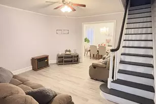 137 W Spencer Ave, Philadelphia, PA 19120 - Photo 6