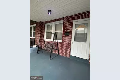 137 W Spencer Avenue, Philadelphia, PA 19120 - Photo 2