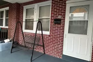 137 W Spencer Ave, Philadelphia, PA 19120 - Photo 2