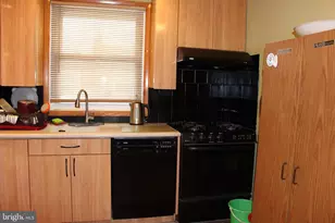 635 Colebrook Rd, Philadelphia, PA 19115 - Photo 14