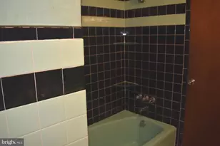 1823 S 17th St, Philadelphia, PA 19145 - Photo 46