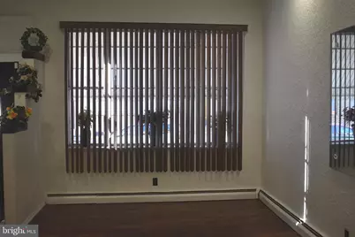 1823 S 17th Street, Philadelphia, PA 19145 - Photo 6