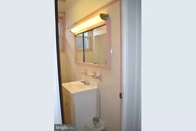 1823 S 17th Street, Philadelphia, PA 19145 - Photo 48