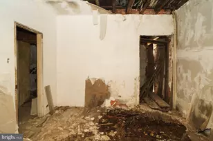 701 N 42nd St, Philadelphia, PA 19104 - Photo 6